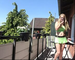 little-leni video