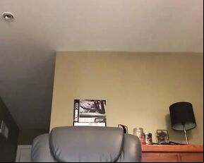 Giantess Gets Irritated